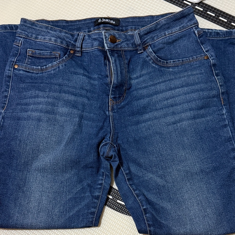 D. Jeans Women's Classic Blue Skinny Jeans